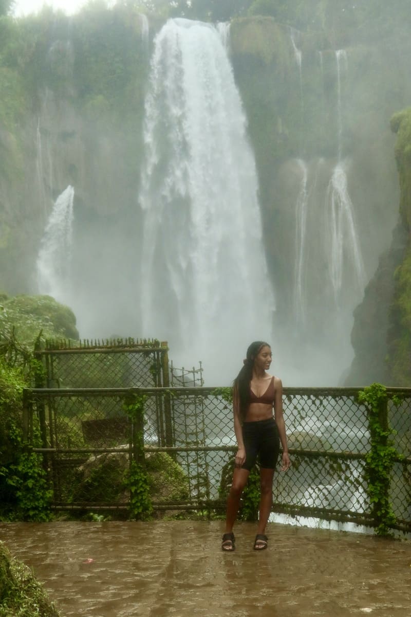 pulhapanzak waterfall 3