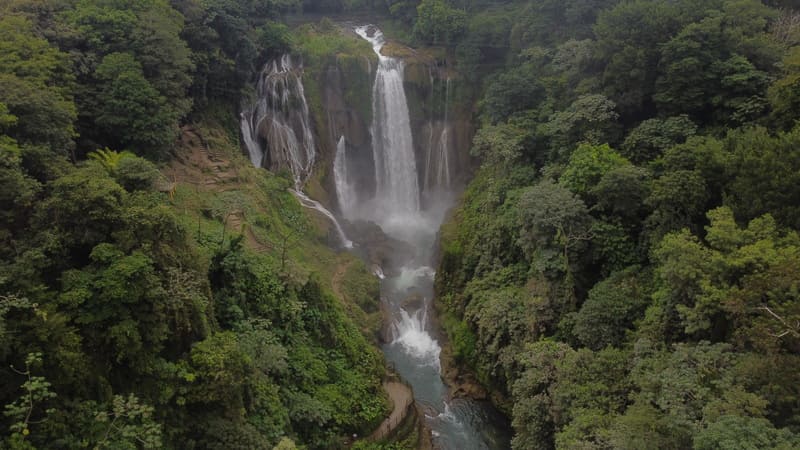 pulhapanzak waterfall