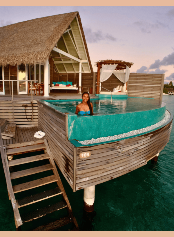 BORA BORA VS MALDIVES: WHICH IS BEST?